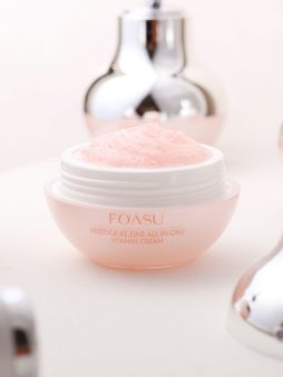 寶麗秀 Prestige Re:Fine 多效合一維生素膠囊霜 (45克)